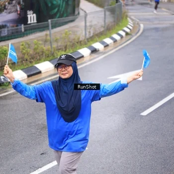 Runner Photo 7945585