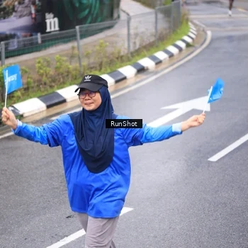 Runner Photo 7945597