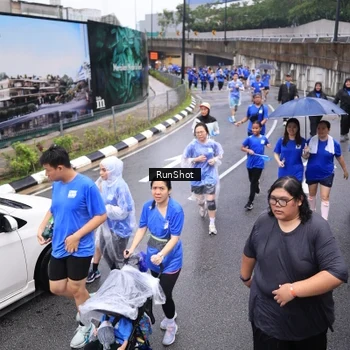 Runner Photo 7945598