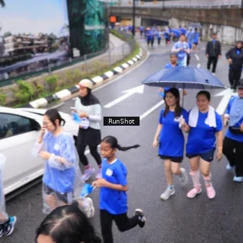Runner Photo 7945623