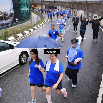 Runner Photo 7945638