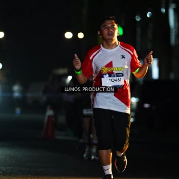 Runner Photo 7945640