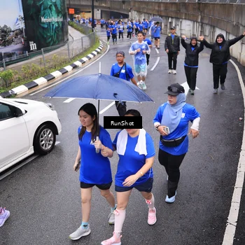 Runner Photo 7945645