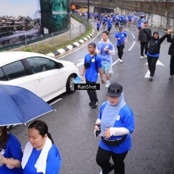 Runner Photo 7945650