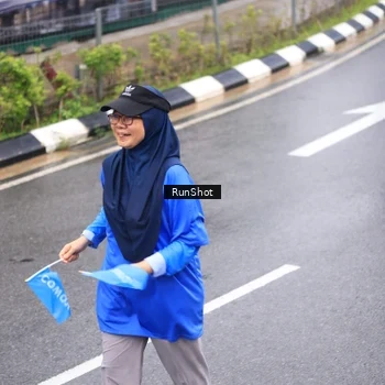 Runner Photo 7945655