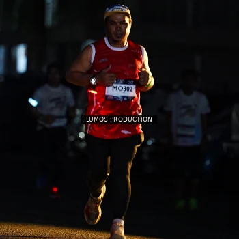 Runner Photo 7945661