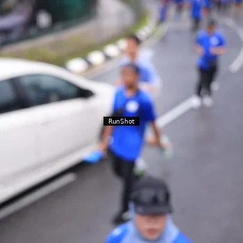 Runner Photo 7945664