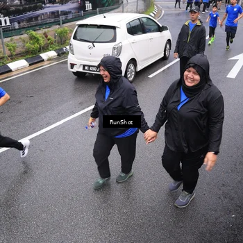 Runner Photo 7945697