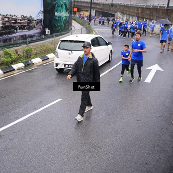 Runner Photo 7945710