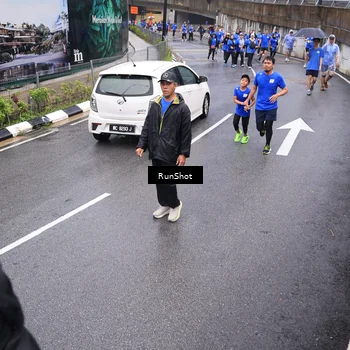 Runner Photo 7945711