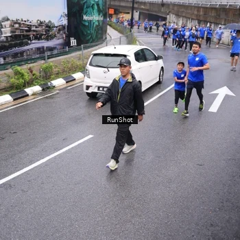 Runner Photo 7945713