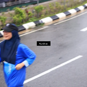 Runner Photo 7945717