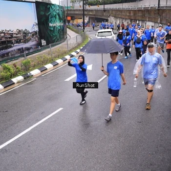 Runner Photo 7945756