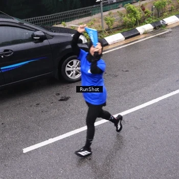 Runner Photo 7945767
