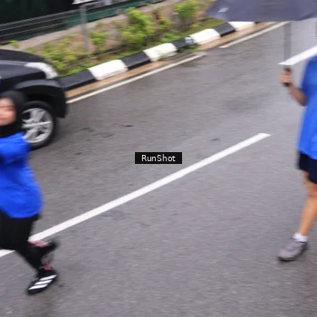 Runner Photo 7945771