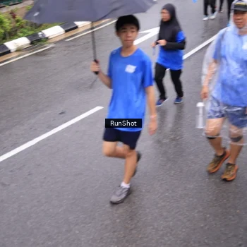 Runner Photo 7945772