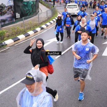 Runner Photo 7945790