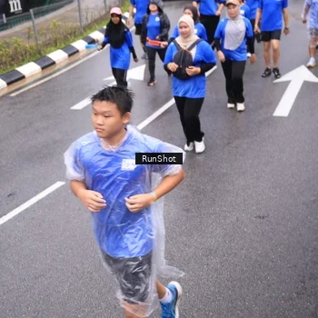 Runner Photo 7945800