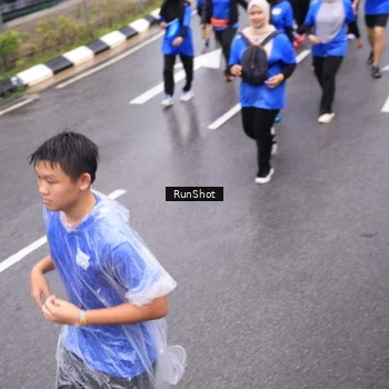 Runner Photo 7945804