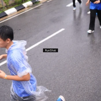 Runner Photo 7945809