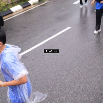 Runner Photo 7945812