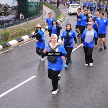 Runner Photo 7945814