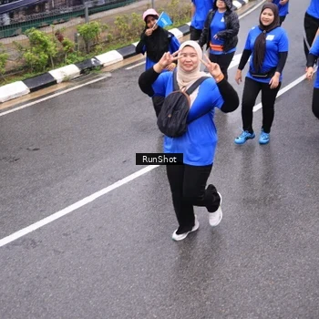 Runner Photo 7945822