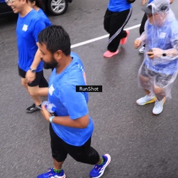 Runner Photo 7945880