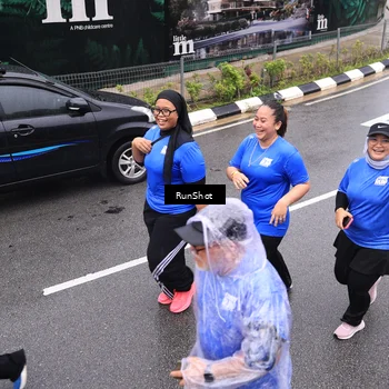 Runner Photo 7945889