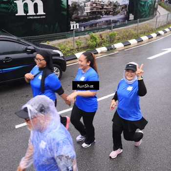 Runner Photo 7945890