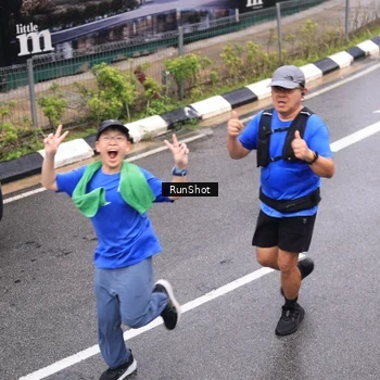 Runner Photo 7945930