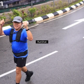 Runner Photo 7945935