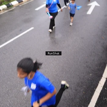 Runner Photo 7945943