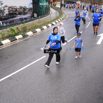 Runner Photo 7945950