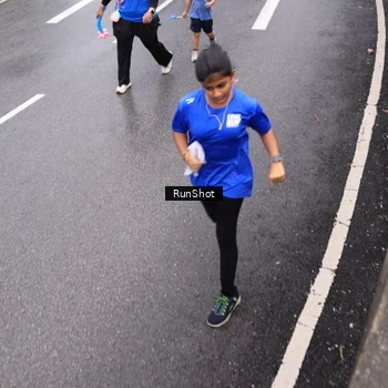Runner Photo 7945951