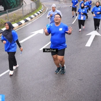 Runner Photo 7945984