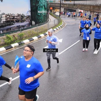 Runner Photo 7945995