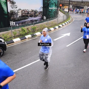 Runner Photo 7946002