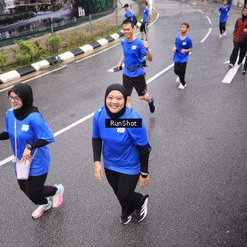 Runner Photo 7946027