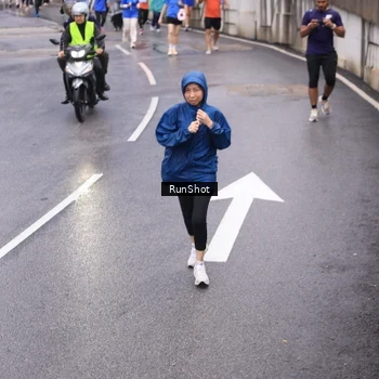 Runner Photo 7946078