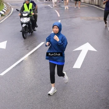 Runner Photo 7946087