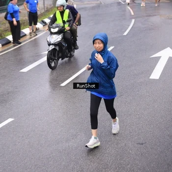 Runner Photo 7946096