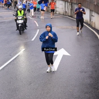 Runner Photo 7946103