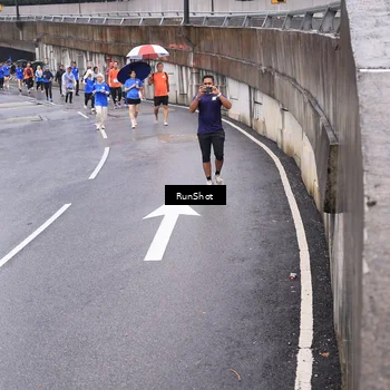 Runner Photo 7946110