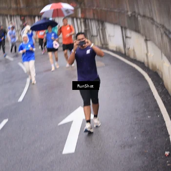 Runner Photo 7946118