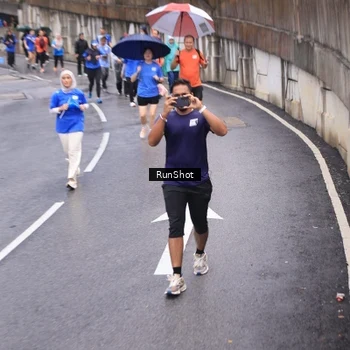 Runner Photo 7946138