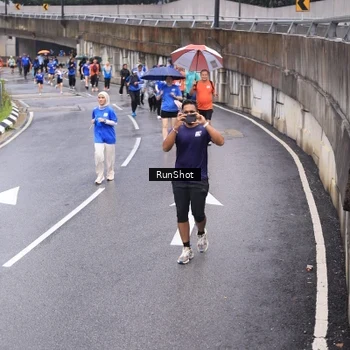 Runner Photo 7946141