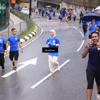 Runner Photo 7946151