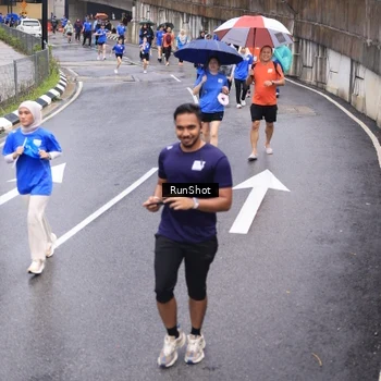 Runner Photo 7946164
