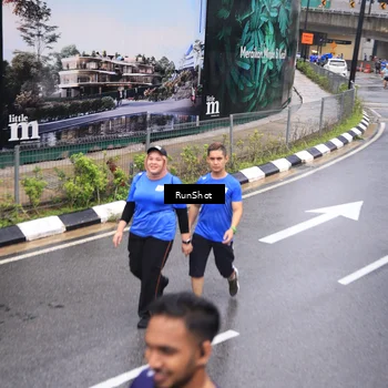 Runner Photo 7946179